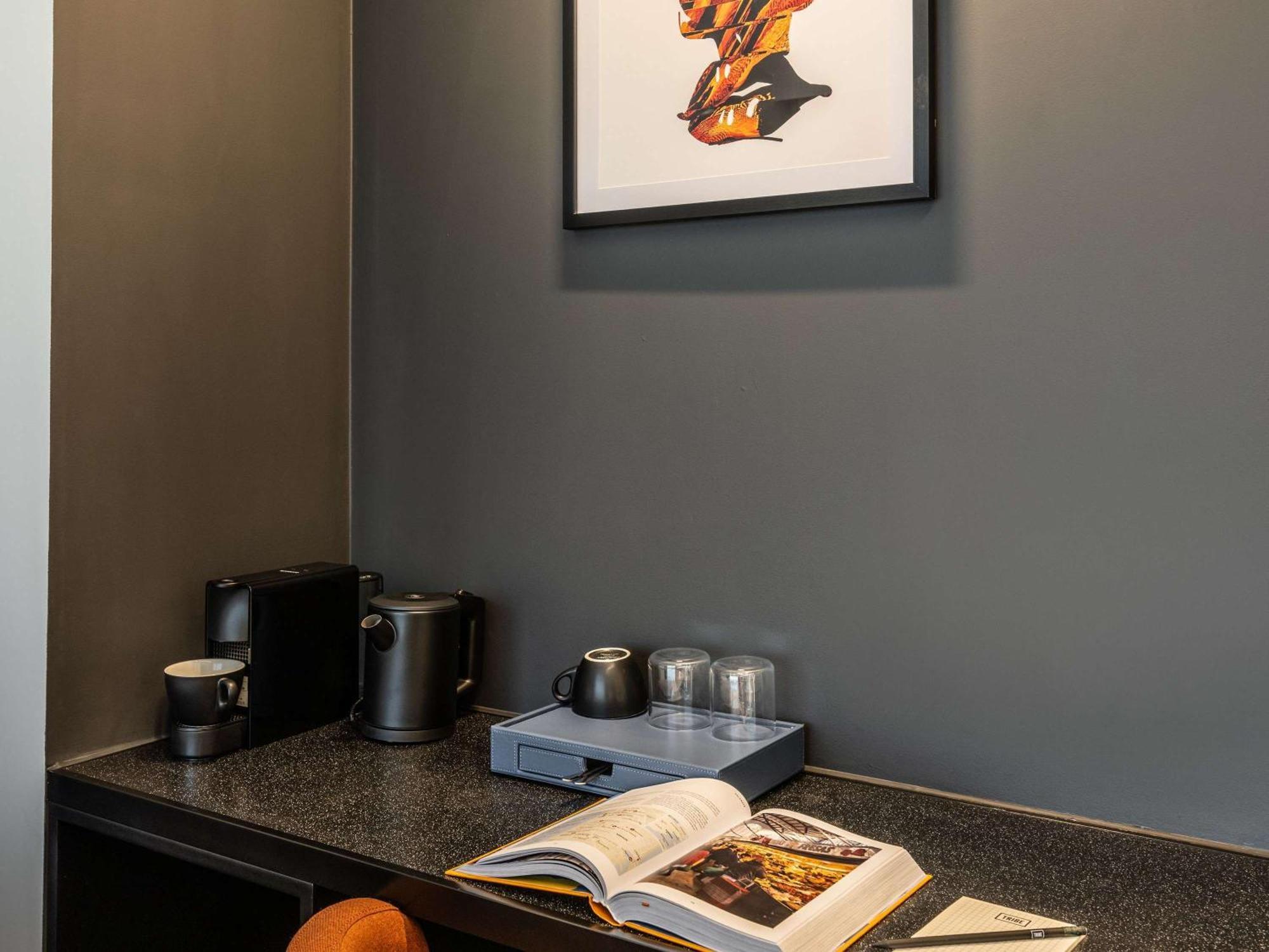 Tribe Manchester Airport By Accor Hale  Exteriör bild