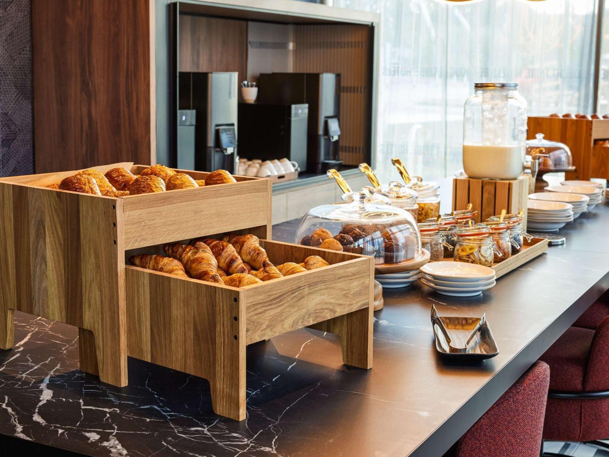Tribe Manchester Airport By Accor Hale  Exteriör bild
