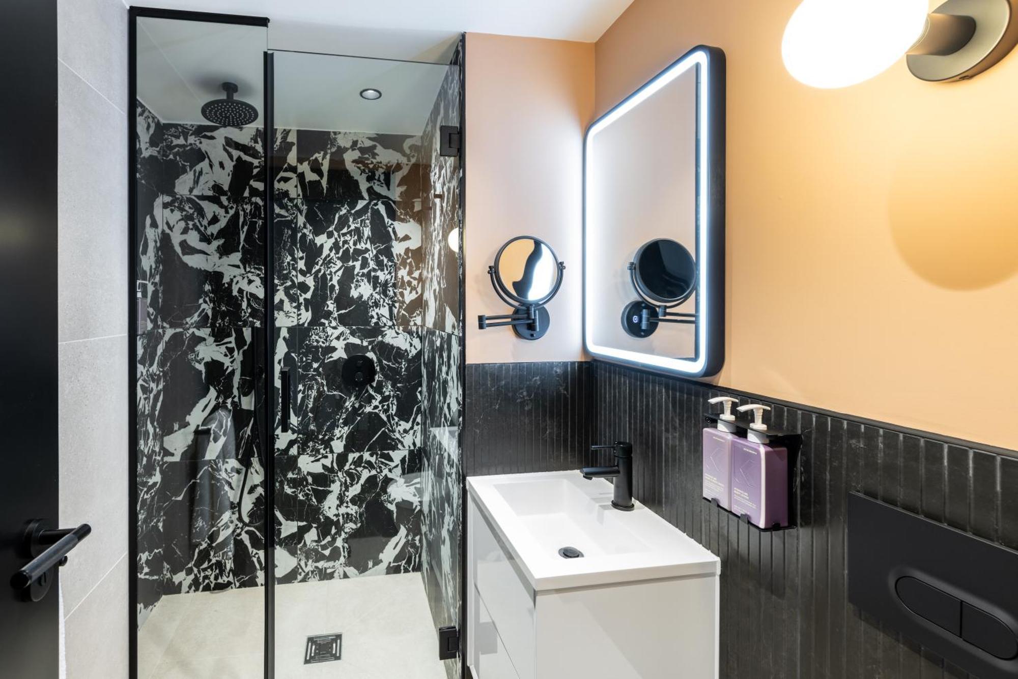 Tribe Manchester Airport By Accor Hale  Exteriör bild