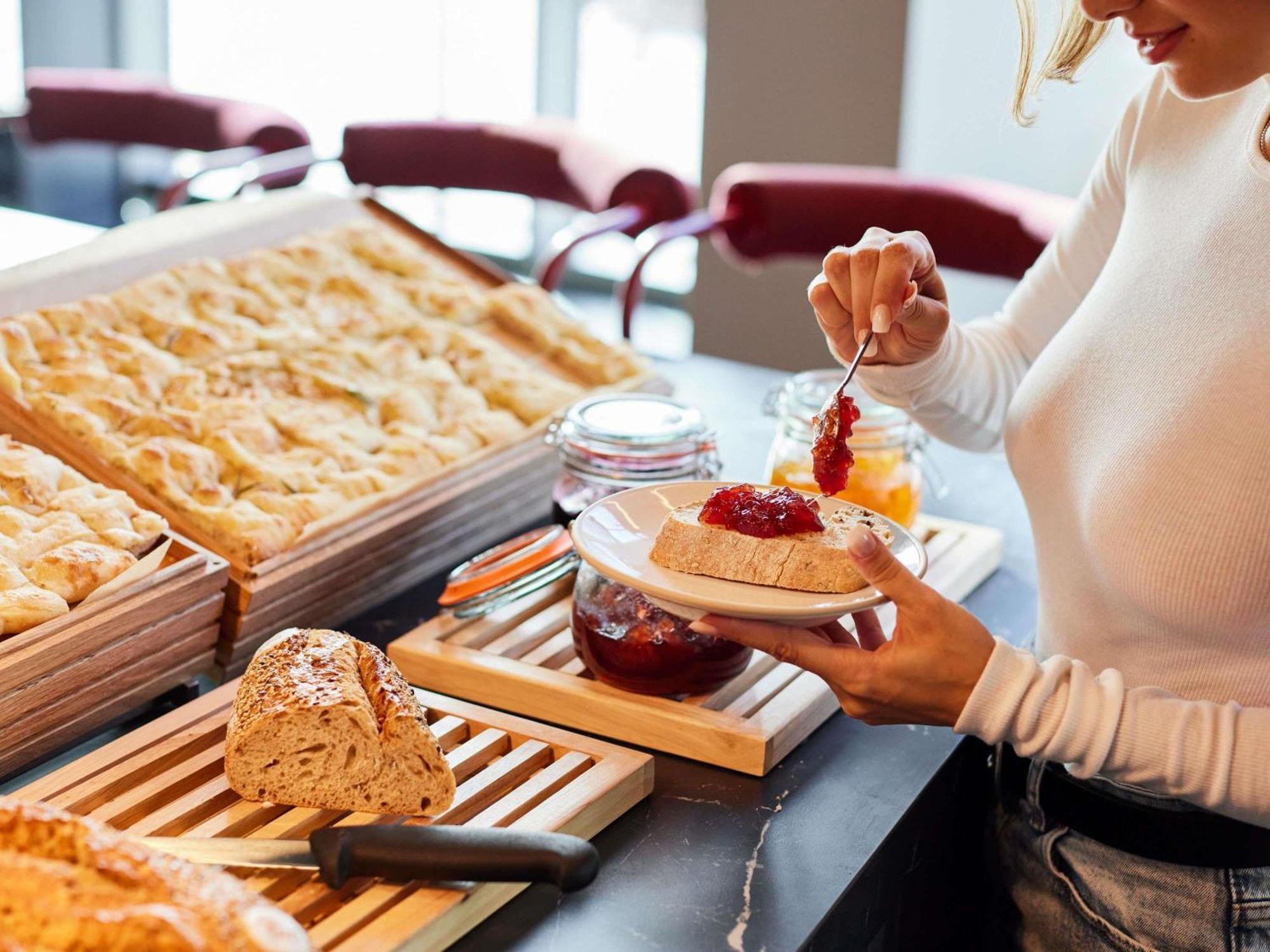 Tribe Manchester Airport By Accor Hale  Exteriör bild