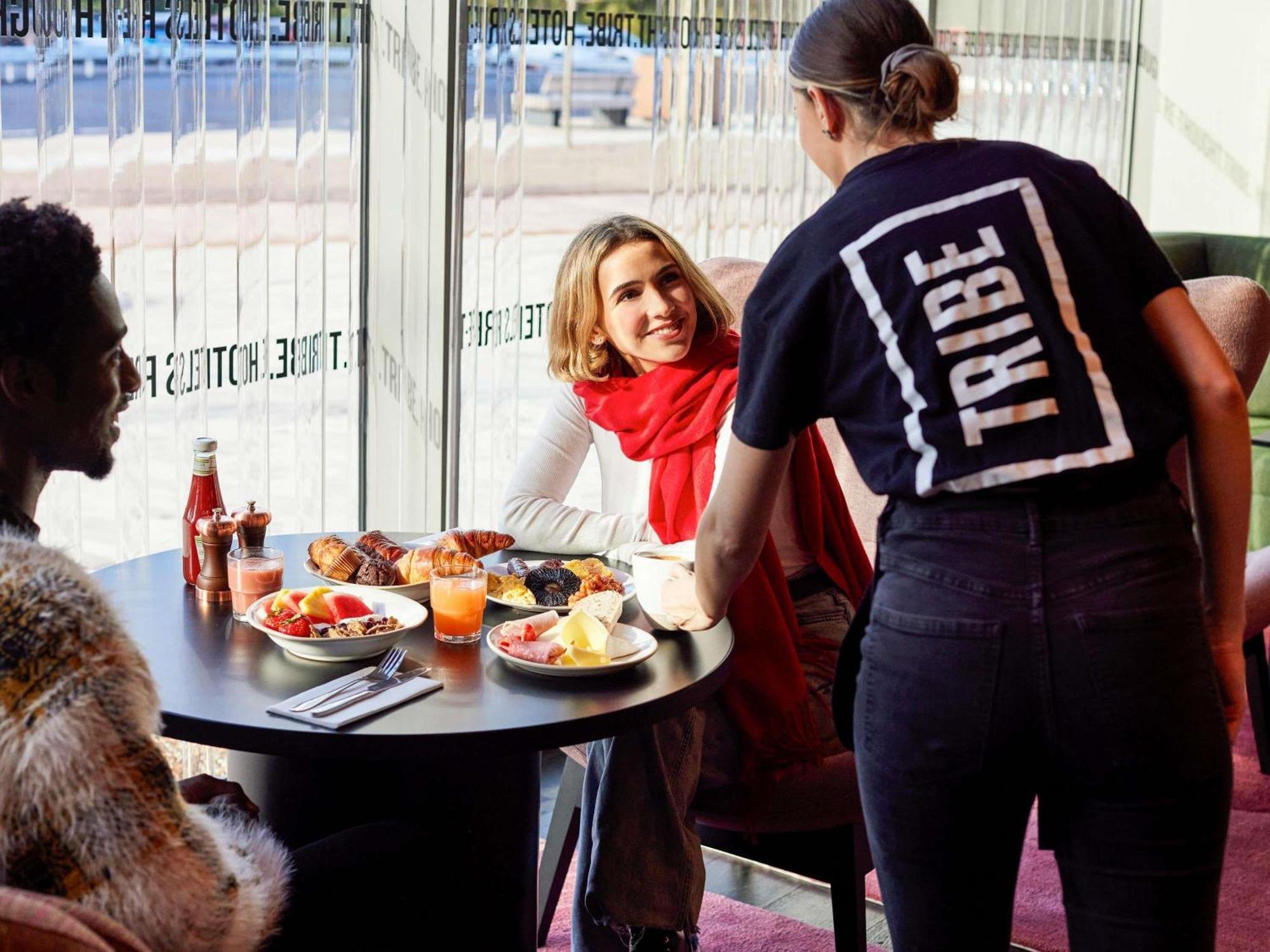 Tribe Manchester Airport By Accor Hale  Exteriör bild